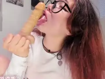 Chaturbate Free Live Porn of elimeowy