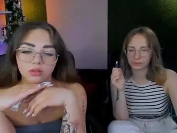 Chaturbate Free Live Porn of kiki_swan