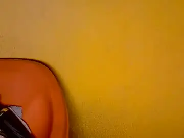Chaturbate Free Porn Cam of creamyposh1