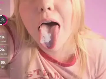 Chaturbate Adult Video Chat of amazongirls