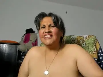 Chaturbate Live Porn of merlyna_goldens