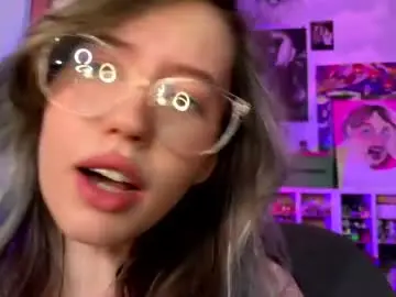 Chaturbate Best Webcam of darlingdarinka