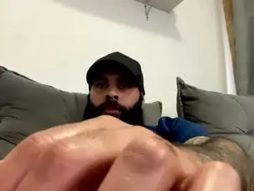 Chaturbate Free Porn Cam of beardmax