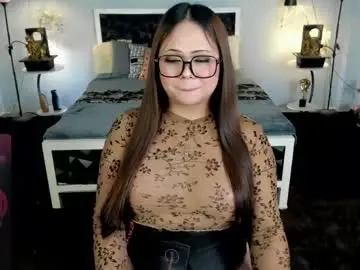 Chaturbate Private Sex Chat of naughtytrans_huntress
