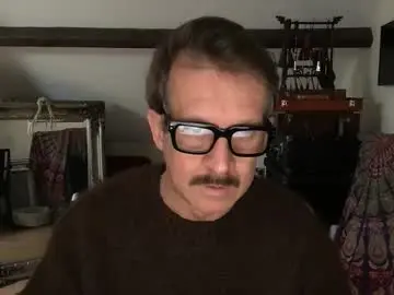 Chaturbate Free Porn Cam of artisterotic