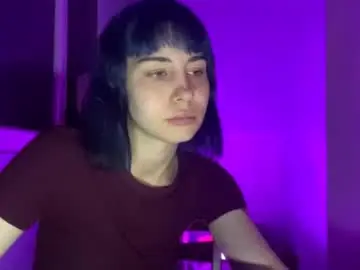 Chaturbate Watch Live Sex Cams of shumahdi