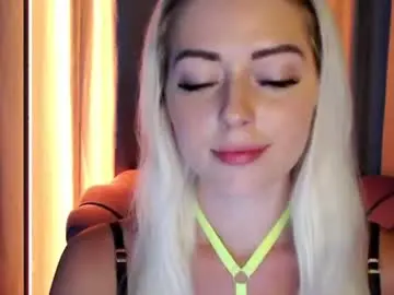 Chaturbate Free Porn Cam of sweeet_angelll