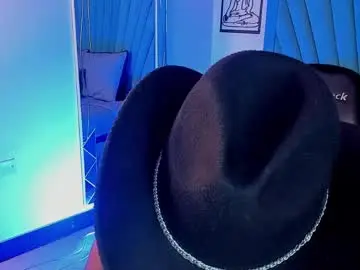 Chaturbate Live Porn of collins_emmett