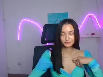 Chaturbate Live Sex Cam of tayavibe
