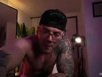 Chaturbate Best live sex cam show of thomas_falcon1