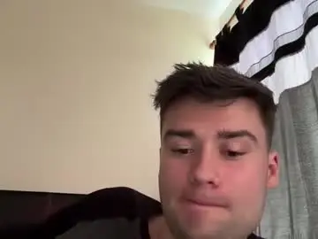 Chaturbate Free Porn Cam of bozolunisz