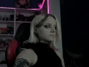 Chaturbate Sex Cam of holy_mistresss