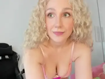 Chaturbate Live Sex Cam of carol_may_