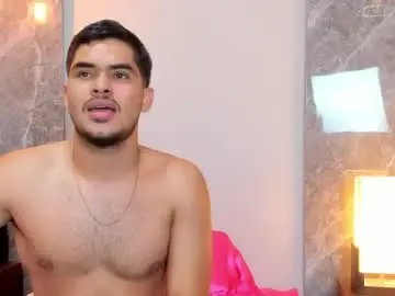 Chaturbate Live Sex Cam of luciano_vitale_