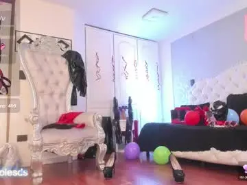 Chaturbate Live Sex Cam of miss_nicolesds