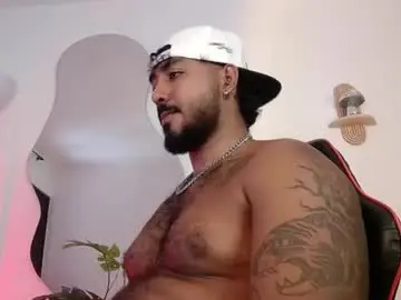 Chaturbate Live Sex Cam of bigdaddybx