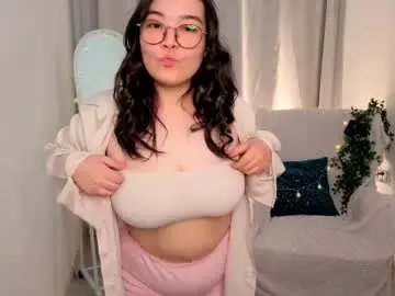 Chaturbate Live Sex Cam of momorins