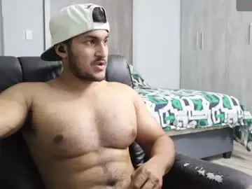 Chaturbate Live Porn of fatherfly001