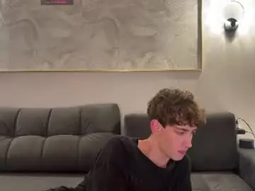 Chaturbate Watch Live Sex Cams of aronyou_win