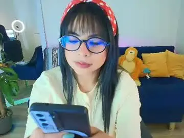 Chaturbate Live Sex Cam of ally_riso