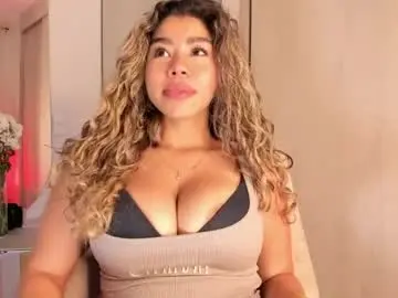 Chaturbate Sex Chat of melina_ferrer1