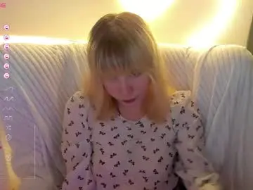 Chaturbate Adult Webcam of miakimiko