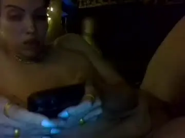 Chaturbate Free Porn Cam of angel_cake81
