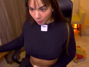 Chaturbate Free Live Porn of blueflora