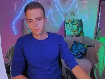 Chaturbate Sex Cam of eric_nova
