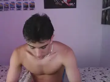 Chaturbate Watch Live Sex Cams of ryan_valentine17