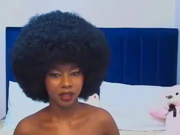 Chaturbate Sex Cam of creamybabee