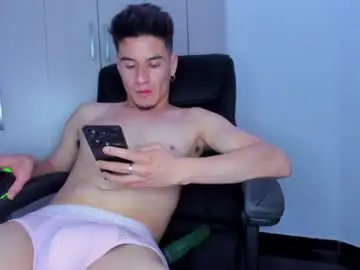 Chaturbate Adult Webcam of dominic_radccliffe