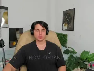 Chaturbate Live Sex Cam of thom_ohtani
