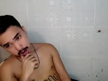 Chaturbate Live Sex Cam of dave_cummers