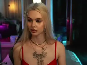 Chaturbate Watch Live Sex Cams of manifreyja