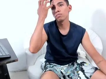Chaturbate Live Porn of latin_milk_18