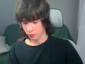 Chaturbate Sex Cam of leonkissboy