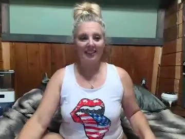 Chaturbate Free Porn Cam of littlelisa1