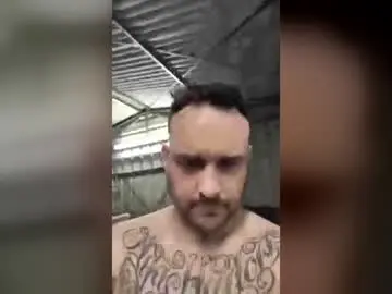 Chaturbate Live Sex of racr2222