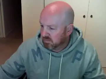 Chaturbate Live Porn of kiwiben45