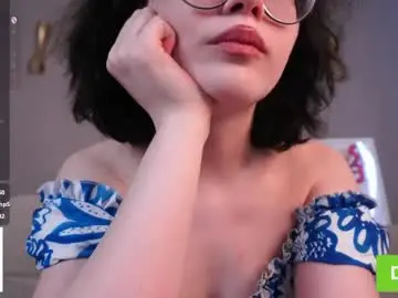 Chaturbate Live Sex Cam of cinacandy