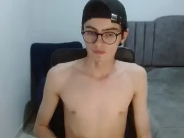 Chaturbate Watch Live Sex Cams of stiv_grant