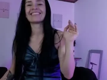Chaturbate Nude Webcam of cristal_hilton_10