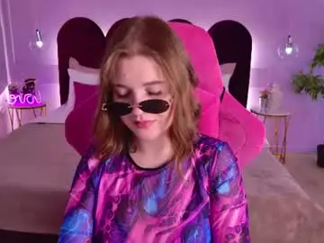 Chaturbate Live Porn of carolinasherry