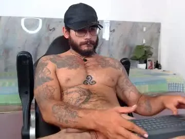 Chaturbate Best live sex cam show of hanz_col