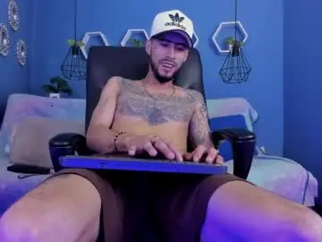 Chaturbate Live Sex of harold_999