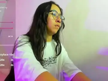 Chaturbate Nude Webcam of stacey_tay
