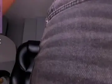 Chaturbate Sex Chat of lisaflowersx