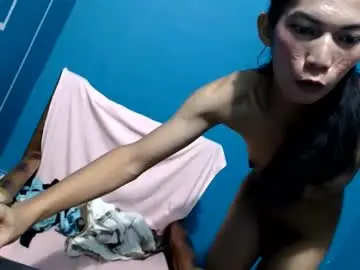 Chaturbate Watch Live Sex Cams of ur_kiara