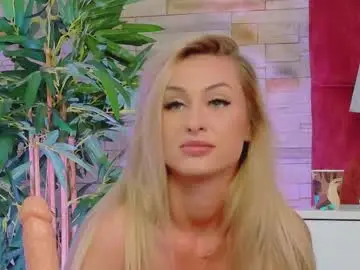 Chaturbate Watch Live Sex Cams of helenceccile